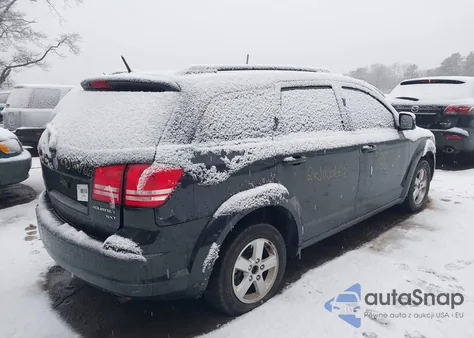 2010 Dodge Journey Sxt z USA, uszkodzony, nr VIN 3D4PH5FV4AT173843